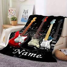 Manta suave de franela con tema de guitarra personalizada - Nombre personalizable, apta para siesta en la oficina, aventura al aire libre y decoración cómoda del hogar, decoración navideña, mejor opción para Navidad - Multicolor - Ver 2