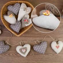 100/50/10pcs 17mm Heart Shaped Wooden Buttons 2 Holes Mixed Color Floral Pattern Printed Heart Shaped Buttons Wooden Decorative Buttons Suitable For Sewing Scrapbooking DIY Handicraft Projects