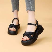 Women Platforms & Wedge Sandals