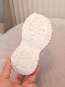 1 Pasang Sepatu Olahraga Bayi yang Lucu, Modis, dan Serbaguna, Nyaman untuk Anak Laki-laki dan Perempuan, Cocok untuk Kelas Olahraga dan Sepatu Lari di Musim Semi dan Gugur, Kembali ke Sekolah - Berwarna merah muda - View 8
