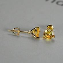 8 毫米镀铂金彩色方晶锆石螺旋三爪耳钉，简约小巧优雅 925 纯银耳环，适合女士