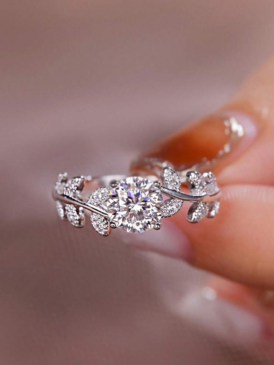 1 Pc Simplicity Laurel Four-Prong Ring 1ct Ring Moissanite Diamond Ring For Women 925 Sterling Silver Suitable Daily Wear Dating Engagement Wedding Ring, Fine Jewelry Anniversary Gift - Silver - View 1