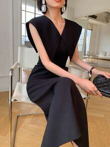 优雅无袖立领黑色连衣裙，适合通勤 - 黑色 - 查看 3