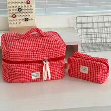 Sac de toilette et de maquillage portable à carreaux rouges de canneberge, sac de rangement en tissu doux pour la maison et les voyages, sac de toilette pour femme, produits de voyage essentiels pour la plage, les vacances, l'école, les fournitures scolaires, les besoins de la chambre universitaire