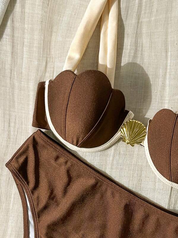 Bikinx Traje de baño de mujer elegante de verano con copas de conchas, uniones de contraste y borde fino de anillo de acero