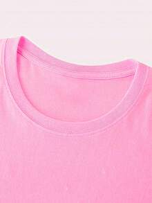 夏日梦幻蓝蝴蝶：珍珠装饰艺术T恤