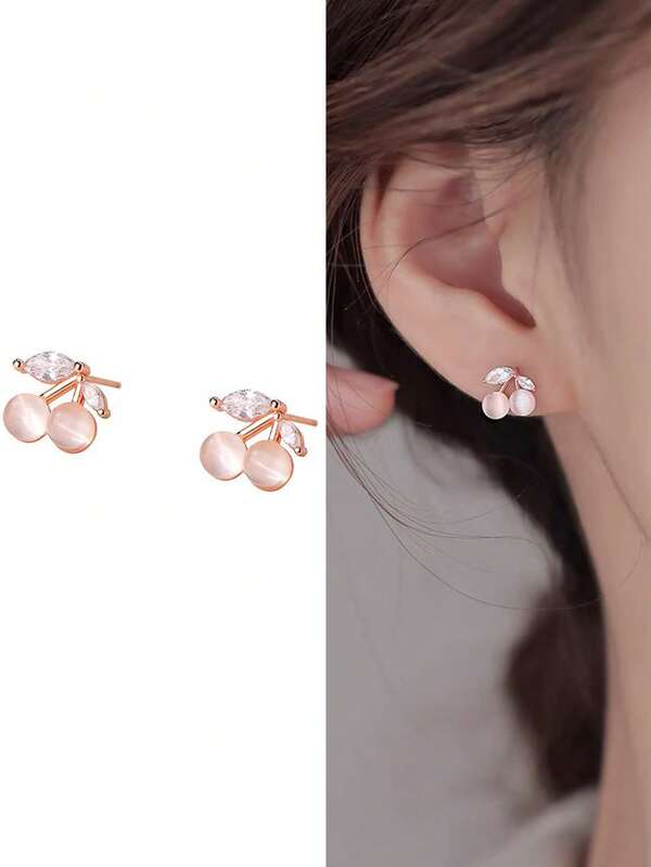 1 par de lindos y dulces pendientes de plata sterling S925 con diseño de cereza para mujeres, aretes sencillos y dulces para el atuendo de uso diario de las mujeres