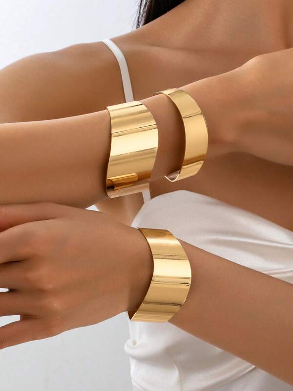 1pc Fashionable Metallic Geometric Smooth Bangle Bracelet, Punk Vintage Sexy Arm Band Suitable For Vacation, Beach, Party And Daily Outfit, Jewelry, Halloween Accessories