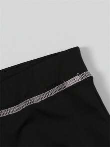 Bộ đồ hai mảnh phong cách đường phố Y2K dành cho nữ, gồm áo crop top dài tay in chữ và quần short, thích hợp cho buổi tối đi chơi, màu đen. - màu đen - Xem 7