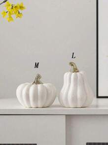 1pc Pumpkin Shaped Ceramic Decoration Piece, Minimalist & Modern, Suitable For Desk, Office, Home Decor, Essential Halloween Decoration & Gift