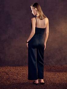 SHEIN BAE 情人节新款优雅3D褶皱设计无袖修身白色连体裤，适合通勤和日常穿着