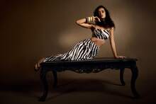 Glamine BamGleam 2025 Conjunto de suspensórios com gola quadrada e estampa de zebra, verão, novo, sexy, conjunto de saia longa e justa, moda casual para férias, roupas femininas quentes de verão