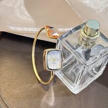 1pc Women's Square Rhinestone Slim Bangle Watch,Elegant Fashionable Minimalist High-End Luxury Quartz Watch