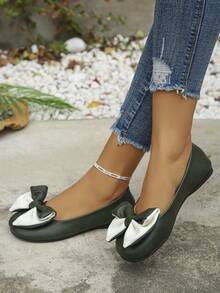 Women's Plus Size 36-43 Spring Autumn New Design Sweet Bow Round Toe Green PU Upper Outdoor Slip On Fashion Flats, Versatile Wear With Dress, White Comfortable Casual Shoes