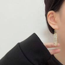 1pair New Design Shell Decor Transparent Acrylic Geometric Gold Plated Square Pendant Drop Earrings For Women Daily Jewelry