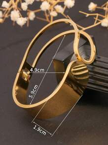 1 pièce Bracelet jonc rond simple en acier inoxydable plaqué or 18 carats. Conception polyvalente personnalisée, convient pour un port quotidien, cadeau pour petite amie ou amie