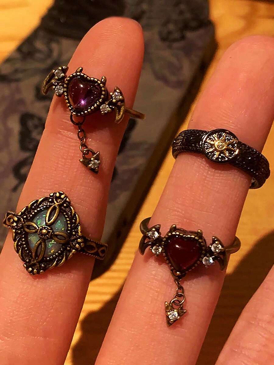 4 件套哥特式复古时尚优雅心形魔鬼水晶太阳戒指配饰套装，适合日常佩戴、街头、派对和节日