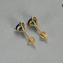 8 毫米镀铂金彩色方晶锆石螺旋三爪耳钉，简约小巧优雅 925 纯银耳环，适合女士