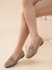 Fashionable Versatile Casual Flat Loafers - Khaki - View 1