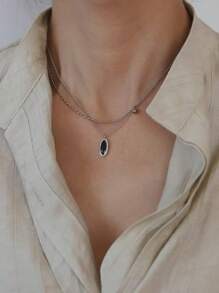 1pc Vintage French Style Titanium Steel Chain Oval Pendant Necklace, Fashionable Minimalist Choker Necklace, Elegant Elegant Neck Accessory