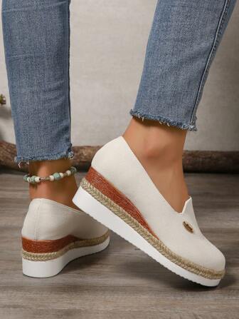 Plus Size Women Thick Sole Casual Hemp Rope Fashionable Slip-On Loafers