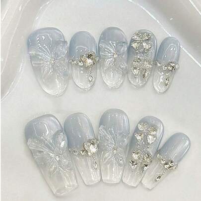 10片浅蓝色短椭圆/长棺材形美甲贴片，透明法式3D花朵蝴蝶凝胶设计，简约蝴蝶水钻假指甲，适合学校、音乐节、派对美甲用品，手工制作美甲贴片