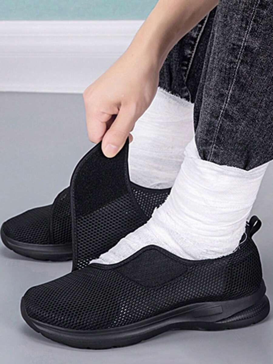 Unisex Diabetic Edema Shoes Women Extra Wide Soft-Sole Adjustable Strap Shoes Men's Footwear Swollen Feet Post-Surgery Recovery