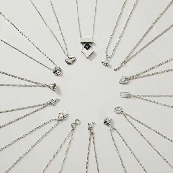 KPOP Necklace Pendant Collarbone Support Commemorative Accessories Birthday Gift For Girlfriend