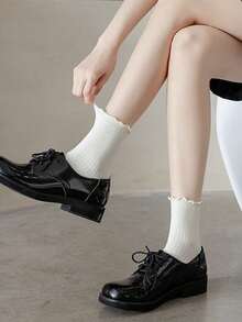 5 Pairs Women White Striped Ruffle Y2K Style Socks, Minimalist & Fashionable, Suitable For Daily/Casual/Outing/Travel Wear - White - View 4