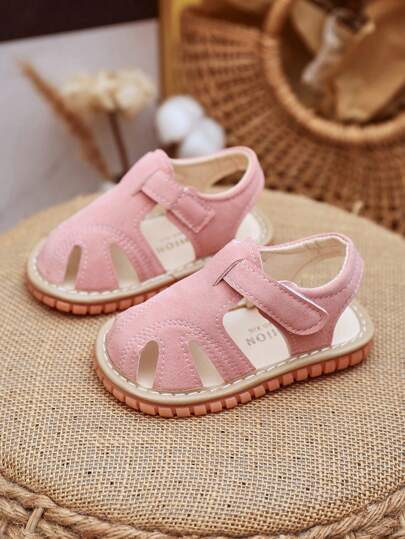 Yibubu Pink Infant Sandals,Male And Female Babies The Same Style,Baotou Hollow Design,Soft Rubber Sole Non-Slip,Flat Sandals For Newborn