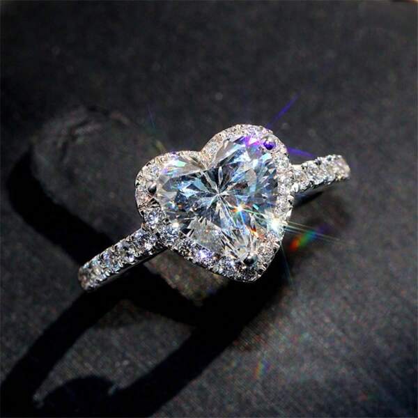 1pc Women's Fashion Ring, Sweet & Cute Style CZ Heart Inlaid, Suitable For Valentine's Day, Holiday, Commuting, Date, Party, Wedding, Engagement, Gift For Wife, Girlfriend, Mother Birthday, Anniversary, New Year, All Season