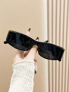 1 Pair Unisex Rectangular Black Simple Fashion Fashion Glasses, Suitable For Outgoing Outfits, Travel, Summer Accessories, Sports Style, Driving, Holiday Outfits, Beach, Music Festivals, Vacations, Elegant Attire, Street Style Accessories, Vacation Atmosphere, Sports, Parties, Outdoor Activities, Street Style, Fishing, Holidays, Vacations - Black and Gray - View 2