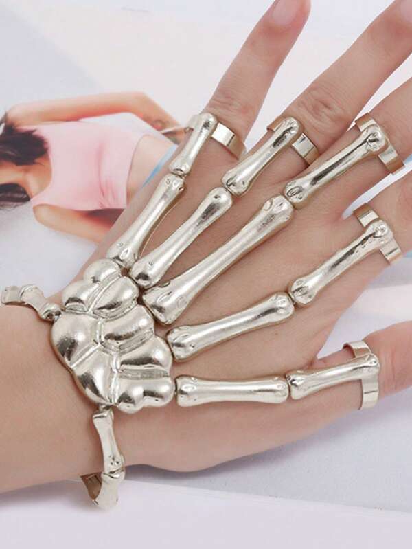 1 Piece Skeleton Ghost Claw Bracelet Belly Dance Ornaments Accessories Gold Color /Silver Color /Gun Black Color Halloween Ball Party Decoration Jewelry Finger Rings Bracelets For Women Men Dress Up Props Stage Jewelry Accessories