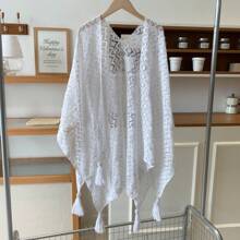 1 pièce Cardigan ajouré tricoté blanc pour femmes, Cape châle à franges élégante rétro, Vêtement léger, Poncho pour port quotidien des femmes