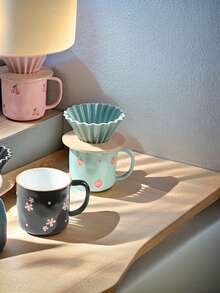 1 套时尚日式草莓折纸滤杯，手绘咖啡杯，手动咖啡壶套装，适合家庭和办公室，是送给朋友、节日的绝佳礼物