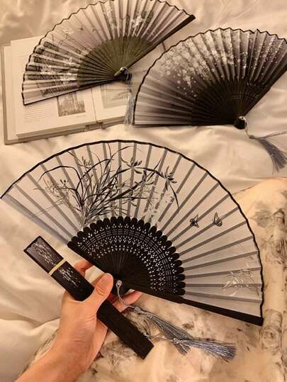 قطعة واحدة من المروحة القابلة للطي المصنوعة من البامبو, مروحة زخرفية, إكسسوار للصور, ديكور للحفلات والأعراس والمنزل, هدية يدوية, إكسسوار رقص للنساء, مروحة طي بطراز صيني جديد, مروحة رقص لزي صيني قديم, مروحة طي بطراز صيني مدمجة للتصوير الفوتوغرافي