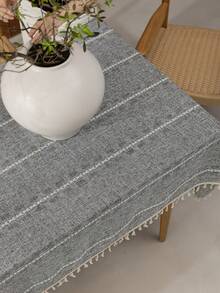 1 pieza Mantel de estilo country americano retro elegante con cuadros grises y calado, rectangular con rayas bordadas y borlas, uso múltiple, adecuado para fiestas festivas, cumpleaños, banquetes, hoteles, hogar, decoración de dormitorio - Gris Oscuro - Ver 3