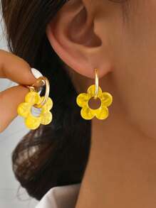 1 Pair Fashionable Cute Acrylic Flower Drop Earrings, Suitable For Women, Great For Dating, Parties, Gifts, With Clover Elements
