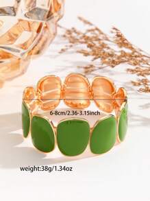 The Color Oil Painting Process Is Fashionable And High-End. It Is A Versatile Alloy Bracelet For Women. The Geometric Creative Bracelet Is Suitable For Both Men And Women For Daily Wear