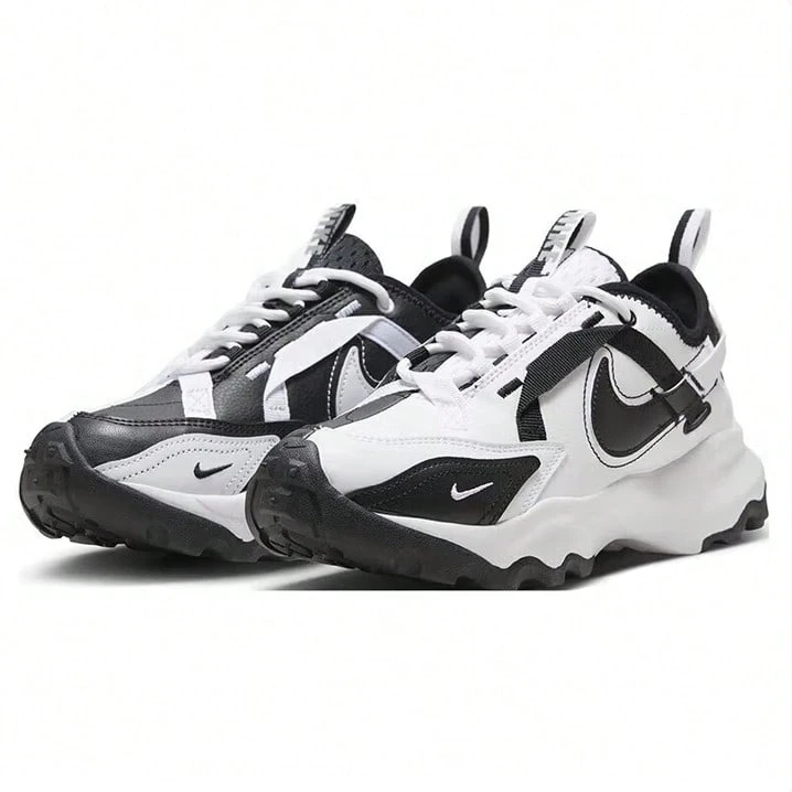 NIKE 女子 TC 7900 轻便舒适休闲跑步鞋 FJ7738-101 - 黑與白 - 查看 1