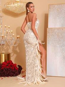 新款奢华女士性感亮片拼接珍珠仿羽毛设计长款连衣裙，露肩无袖修身高开衩露背曳地长裙，时尚百搭，适合女士婚礼、节日派对、正式晚宴等场合。 - 杏色 - 查看 6