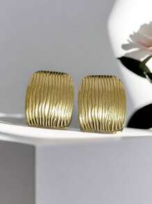 1 par / 5 pares Pendientes de acero de titanio chapados en oro de 18 quilates con textura geométrica de ola, pendientes minimalistas y exagerados de estilo europeo y americano