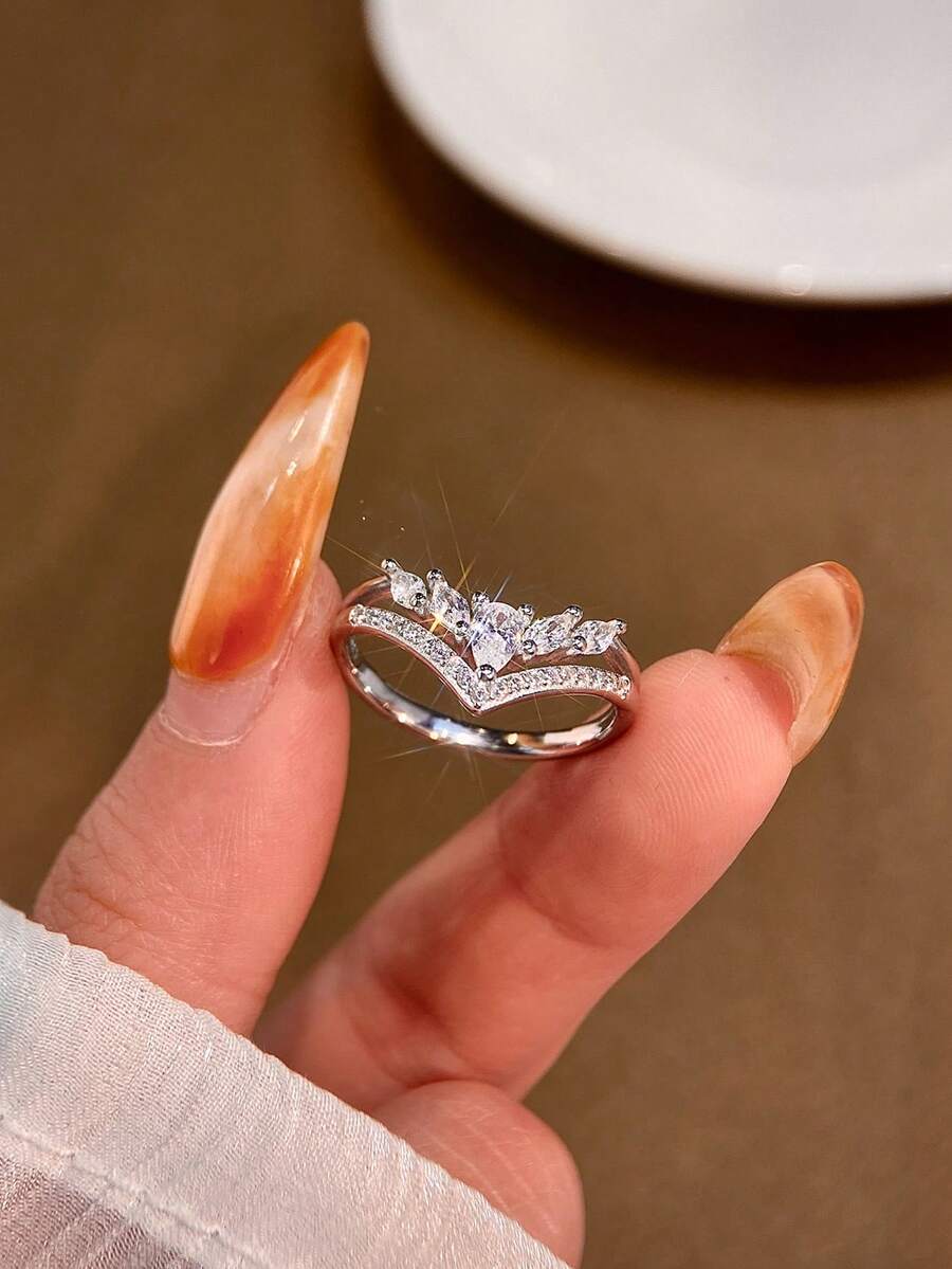 1pc 925 Sterling Silver Teardrop Crown Diamond Ring With Women Daily Commuter Decoration Rings Party Accessory Ladies High Quality Ring Fine Jewelry Gift