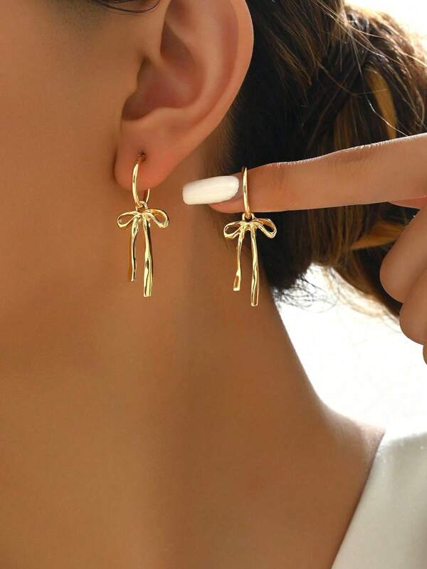 Refined Flexible Bow Design Earrings Adaptive Titanium Alloy Lightweight Studs Women Multi Context Wear Seamless Work Leisure Balance Polished Celebration Accents Considerate Gift Solution Corporate Appropriate Subtle Opulence Fashionable Elegant All - Season Earrings Daily Wear Earrings Simple Stylish Party Earrings Minimalist Versatile Gift Earrings Minimalist Office Accessories Light Luxury Elegant All - Season Earrings