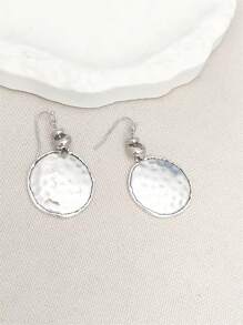 1 paire de boucles d'oreilles pendantes simples et vintage à design martelé rond, cadeau de bijoux convenant pour le port casual quotidien des femmes