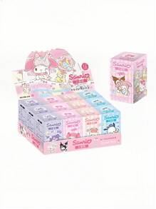 Sanrio 1 pieza Muñeca llavero de la cápsula sorpresa Kuromi, ornamento de muñeca colgante de bola sorpresa, figuras de dibujos animados lindas, bola sorpresa de cápsula de diversión de demolición, modelo de caja misteriosa de personaje de anime lindo, decoración de escritorio, decoración de automóvil, accesorios de cordón de personaje llavero, regalo de Navidad, regalo de cumpleaños