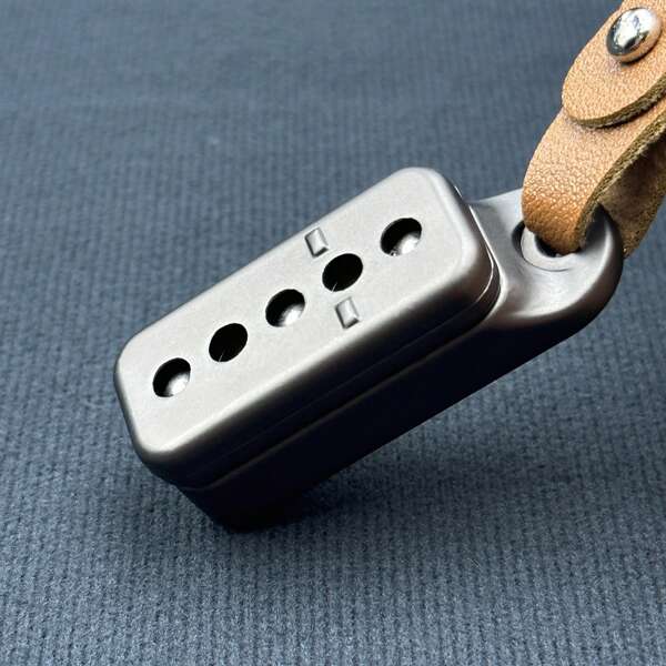 T-CONCEAL Juguete Fidget deslizante con empuje, juguete magnético de metal para adultos, juguete Fidget de monedas giratorias para descompresión, regalo de deslizador háptico