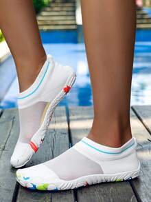 Unisex Swimming Beach Shoes, Non-Slip Waterproof Diving Socks, Soft Bottom Beach Aqua Shoes - White - View 5