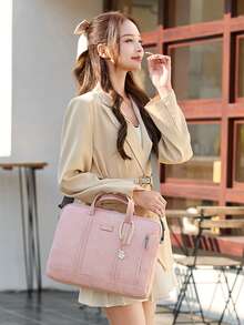 1 件装简约轻便便携式笔记本电脑包（带吊坠）、便携式商务旅行电脑保护套、拉链斜挎办公电脑包、单肩斜挎商务会议旅行休闲笔记本电脑包、朋友旅行生日礼物学校假期礼物、带腕带的电脑公文包、耐用拉链、可调节肩带、舒适顶部提手 - 男女皆宜的旅行和商务斜挎包，返校季