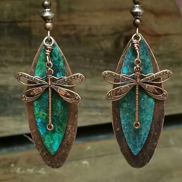 Boucles d'oreilles gouttes évidées avec libellule sculptée vintage pour femmes, conception créative pour les vacances, les fêtes, les cadeaux